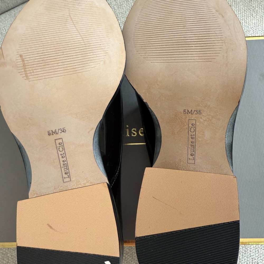 Louise et Cie Black Patent Leather Oxfords - Picture 4 of 7